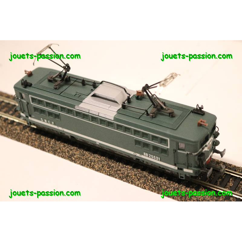 JOUEF HO LOCOMOTIVE Electrique Bb 25531 Sncf Train 8362 Rouge EUR 70,00 JOUEF HO LOCOMOTIVE Electrique Bb 25531 Sncf Train 8362 Rouge EUR 70,00