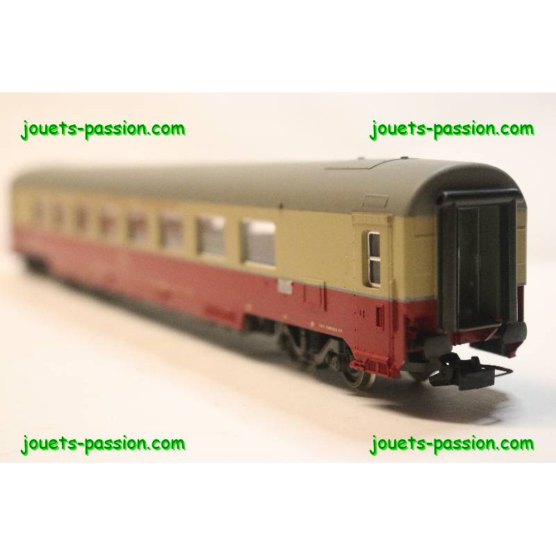 Voiture Rivarossi Ho – Modèle D'occasion Pour Train Miniature