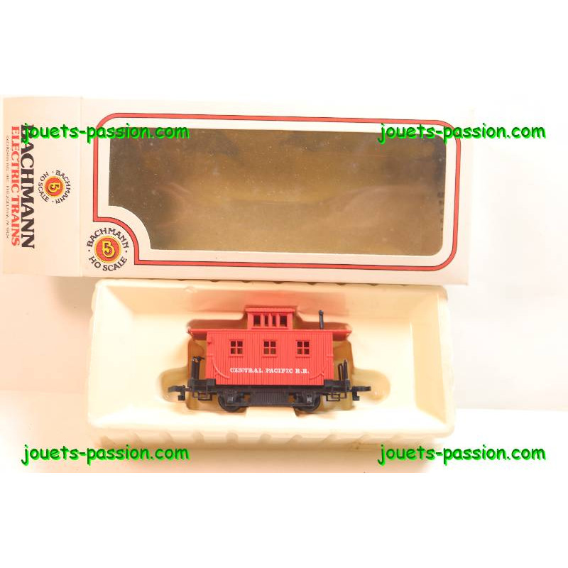 Bachmann CPRR-caboose-1