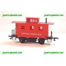 Bachmann CPRR-caboose-1