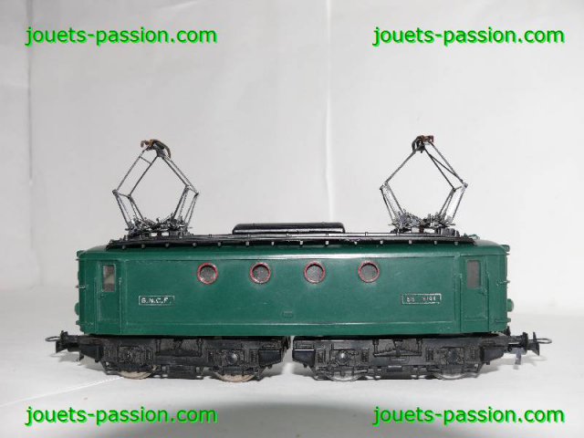 BB8144 Hornby acHo