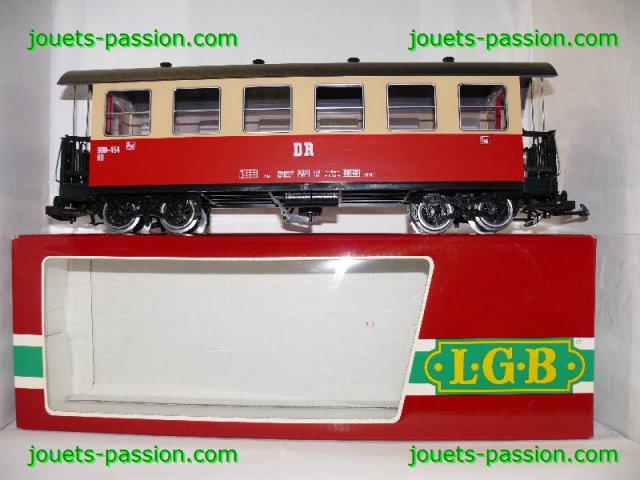 7790 LGB voiture voyageurs DR ref.3073