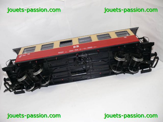 7790 LGB voiture voyageurs DR ref.3073