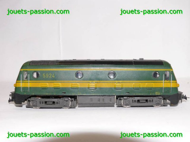 7903 Roco Motrice Diesel NMBS 5924 (ref.4152)