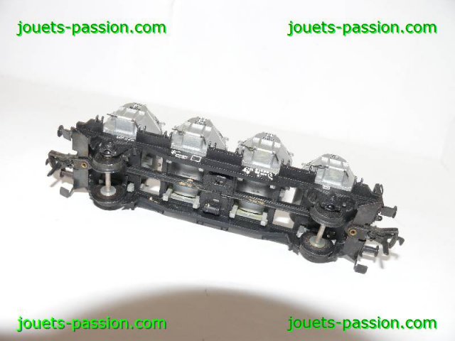 7907 Fleischmann 2ème wagon ref.1473F avec 1 manque