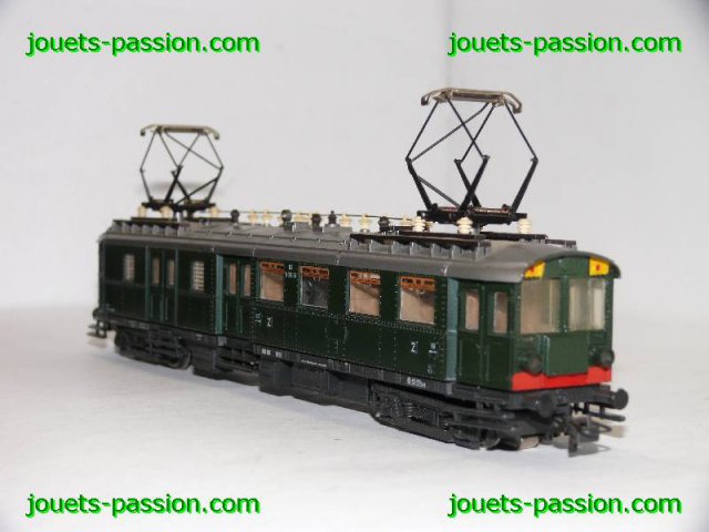 7951 automotrice mB4D NS Roco ref.4189S AC 3 rails