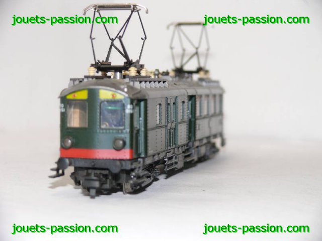 7951 automotrice mB4D NS Roco ref.4189S AC 3 rails