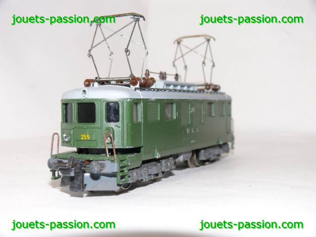 7962 motrice Trix Express (ref.2236)