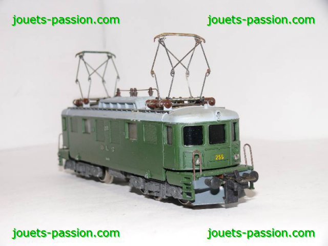 7962 motrice Trix Express (ref.2236)