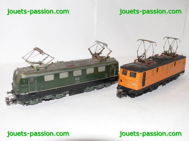 7964+7965 2 motrices Marklin (ref.3036.2 et 3037.1)
