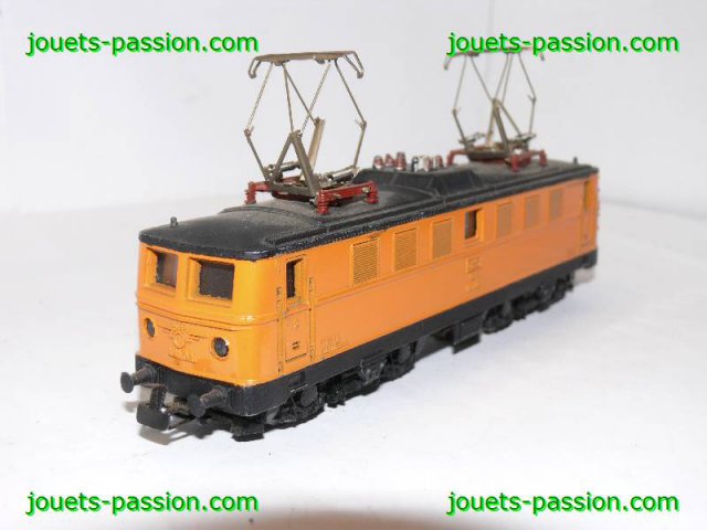 7964 motrices Marklin (ref.3036.2) repeinte