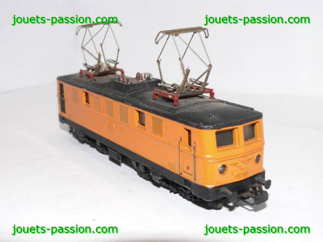 7964 motrices Marklin (ref.3036.2) repeinte