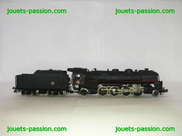 7988 Jouef ref 8271 141R1246 - tender Fuel 30R dépôt de Miramas