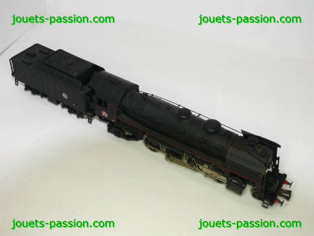 7988 Jouef ref 8271 141R1246 - tender Fuel 30R dépôt de Miramas