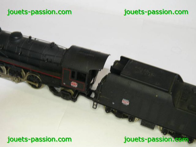 7988 Jouef ref 8271 141R1246 - tender Fuel 30R dépôt de Miramas